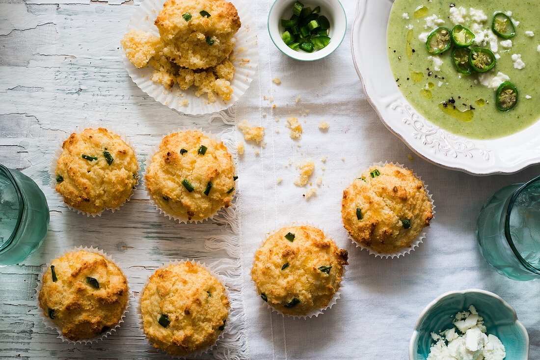 Mais-Jalapeno-Muffins und Jalapenosuppe