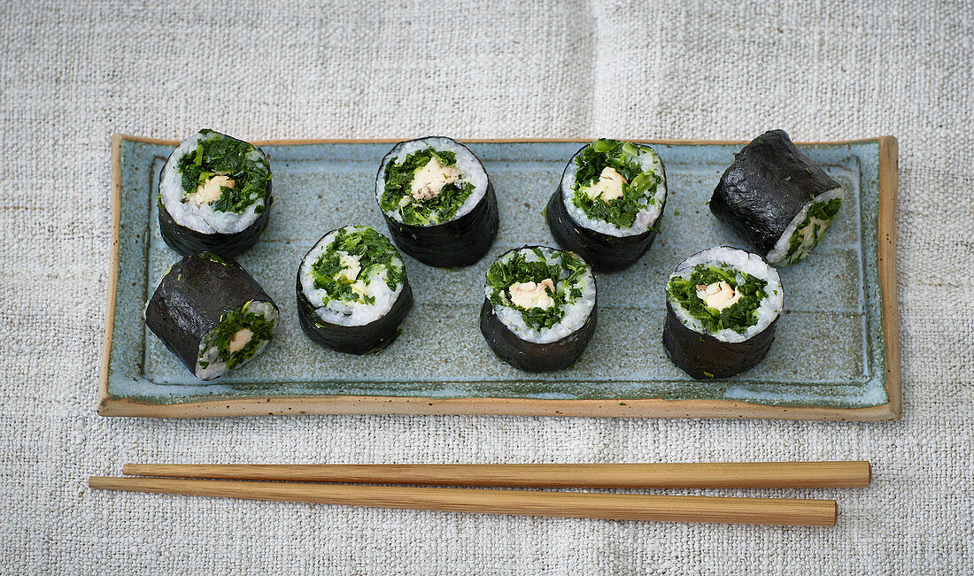 Maki sushi with smoked mackerel