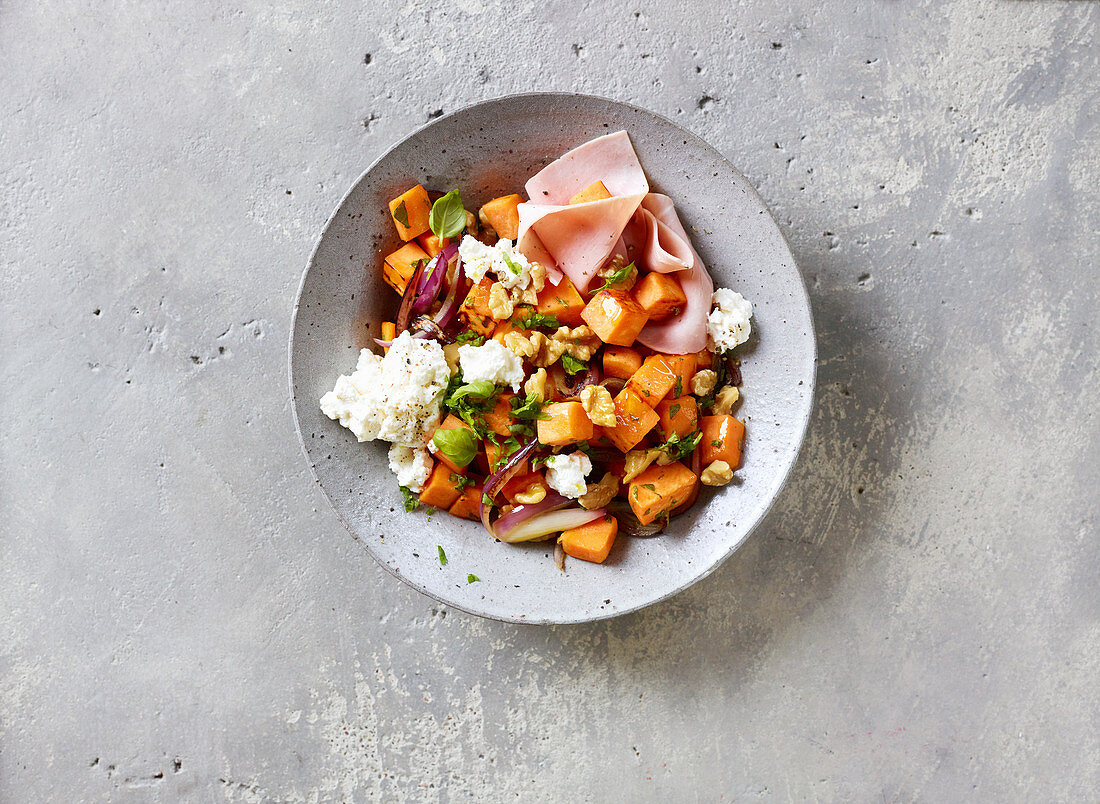 Savoury sweet potatoes and herbs with ham