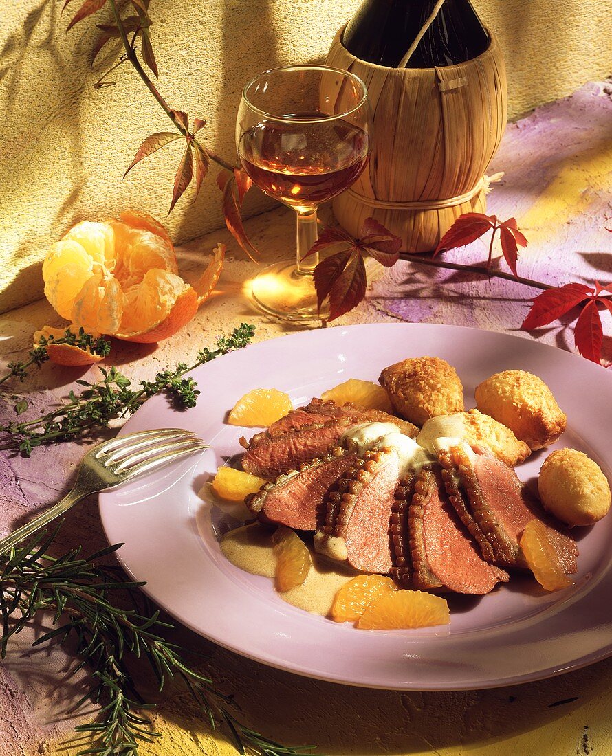 Entenbrust mit Mandarinen & gebackenen Rahmklößchen