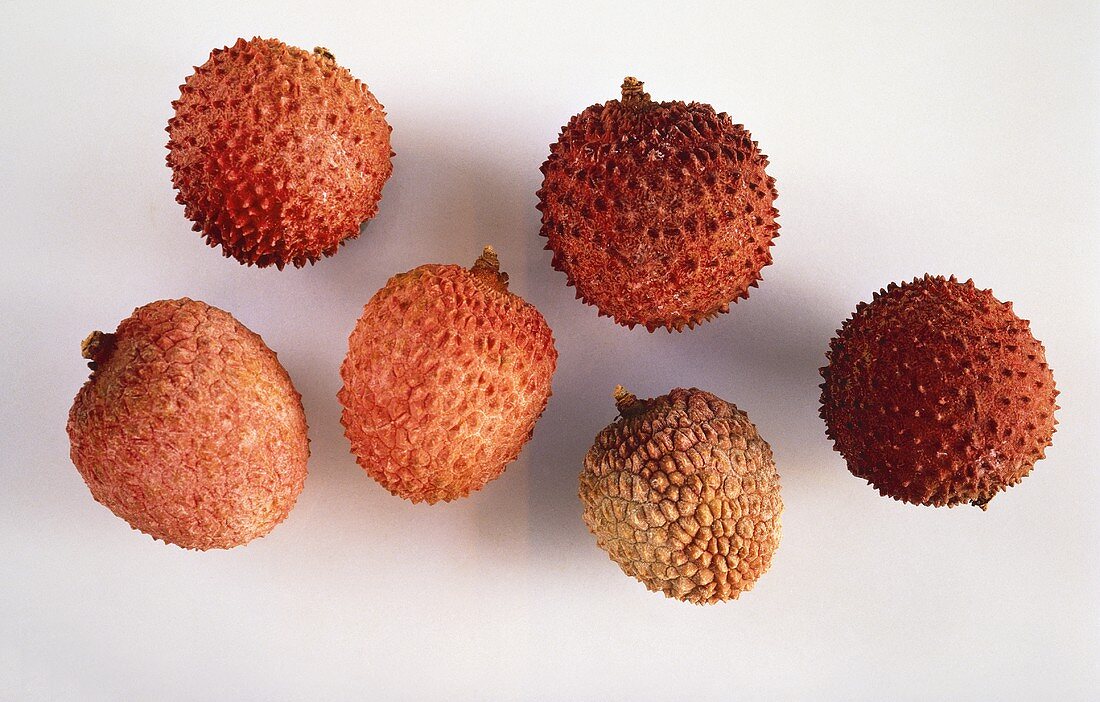 Sechs Lychees