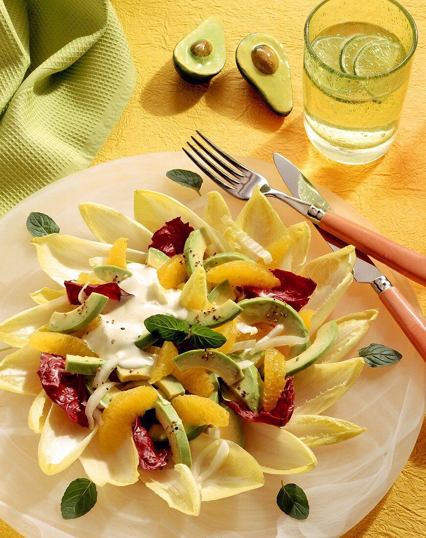 Chicory salad with radicchio, avocado, oranges & dressing