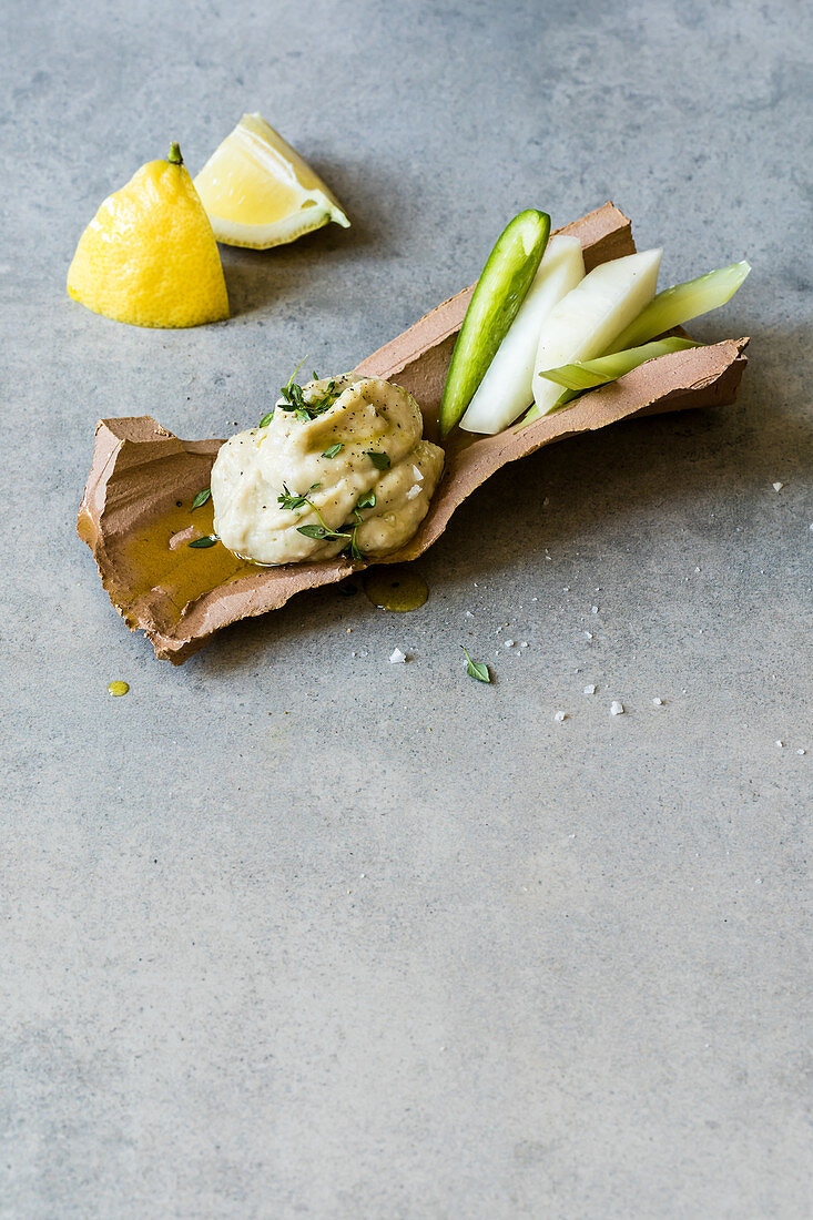 A white bean dip with garlic