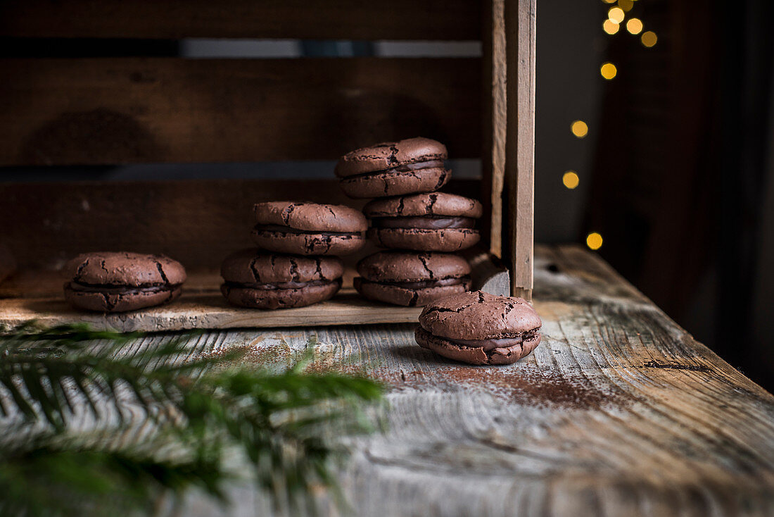 Weihnachtliche Schokoladenmacarons