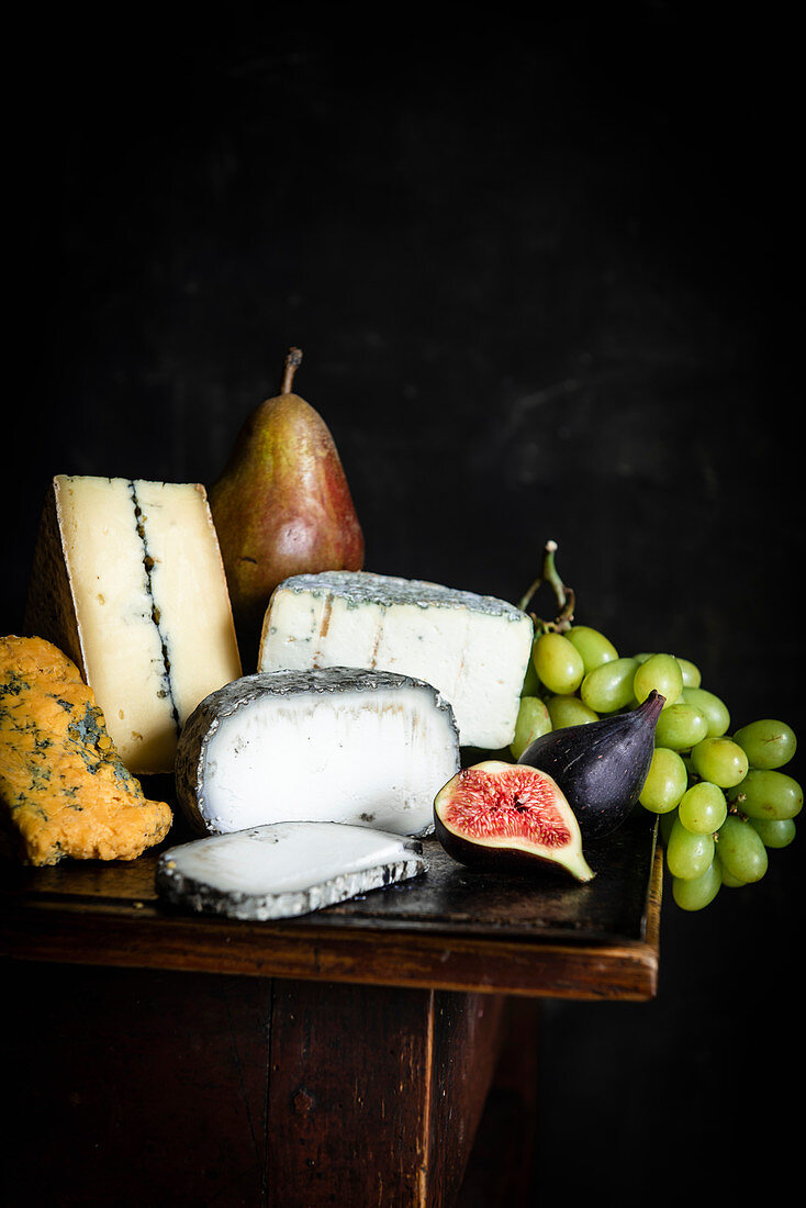 Cheese Selection with Grapes, Figs and Pear