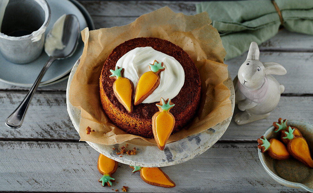 Easter mini-carrot cake decorated with carrot-shaped cookies