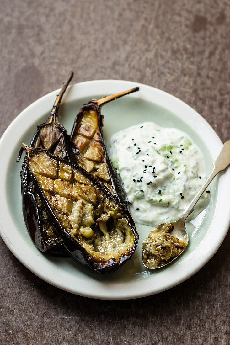 Baked aubergines with tzatziki