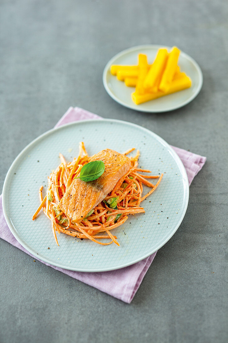 Salmon on a carrot salad with polenta chips