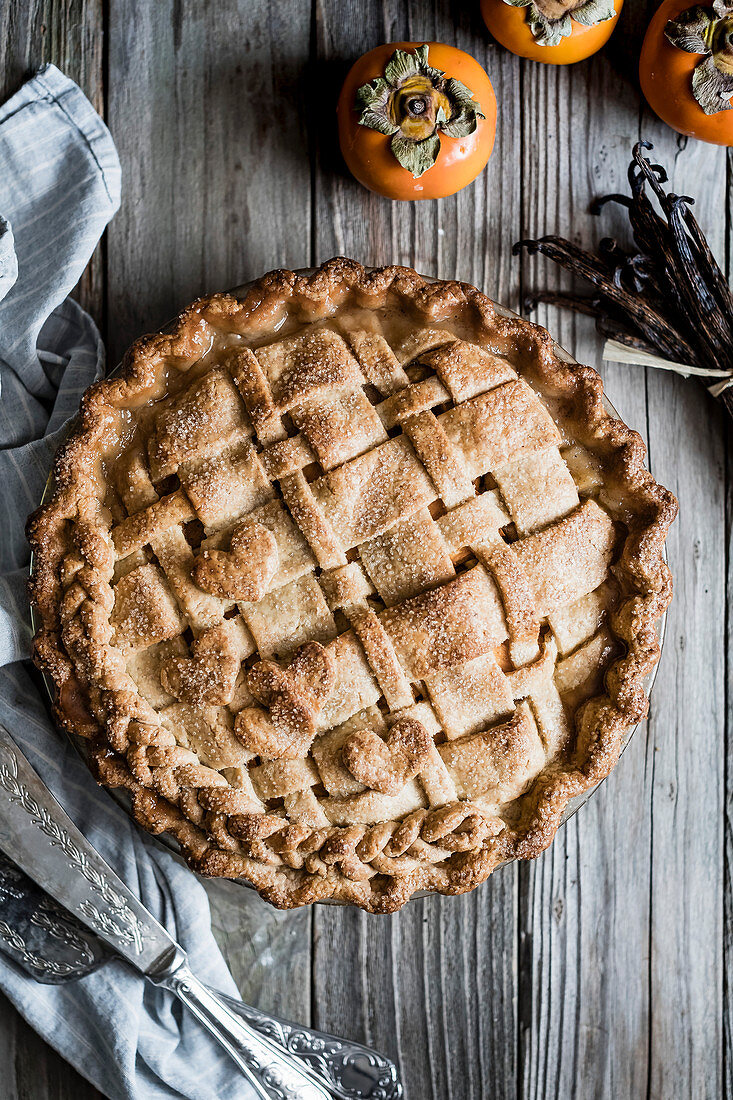 Sharon-Birnen-Pie mit Teiggitter