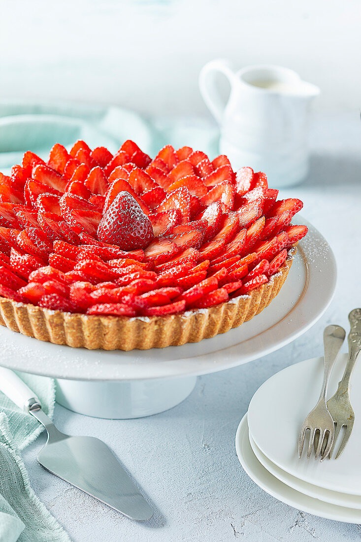 Showstopper strawberry tart