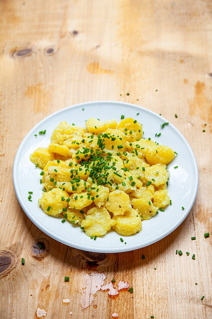 Bavarian potato salad with chives