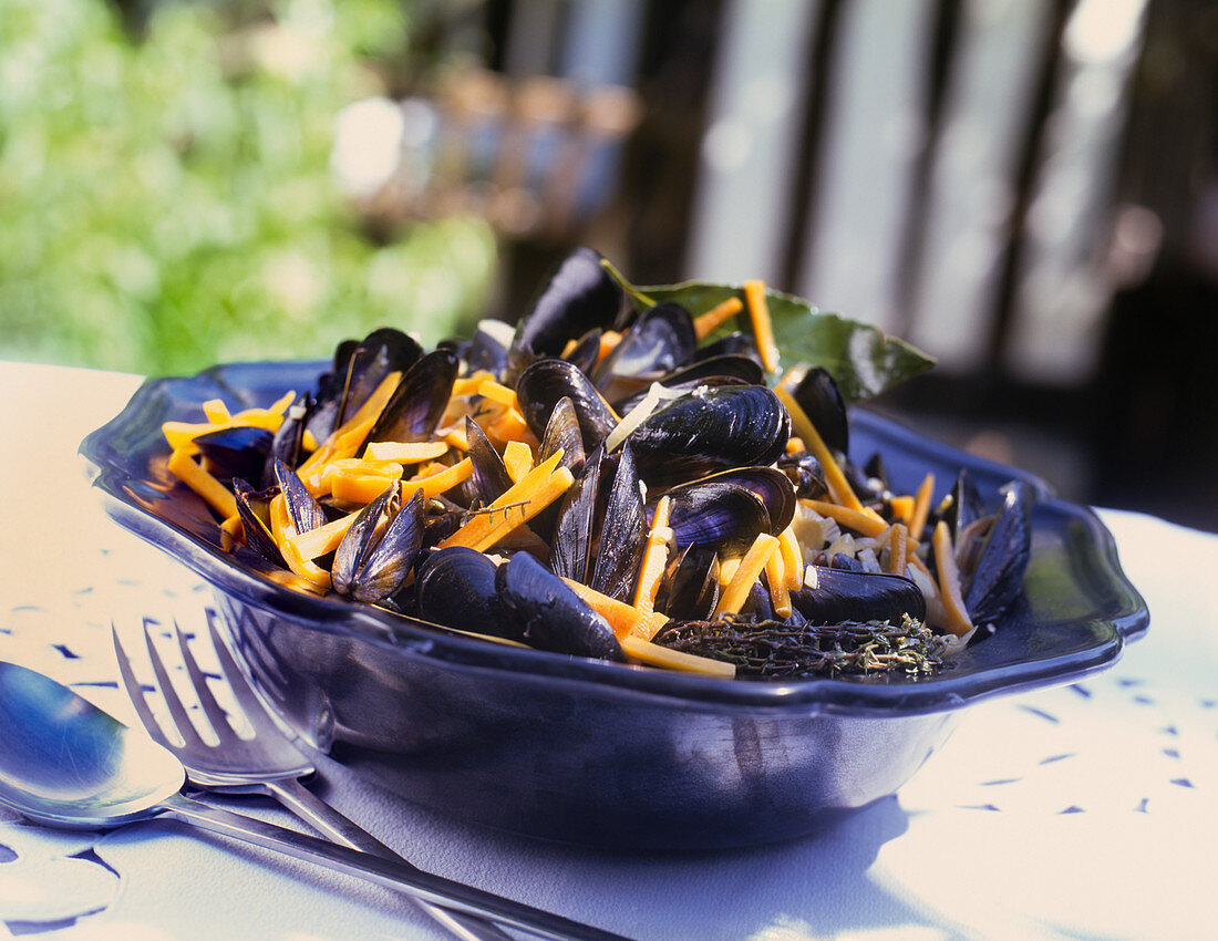 Mussels with carrots