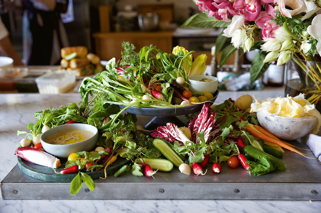 Bagna Cauda (Gemüseplatte mit Dip, Italien)