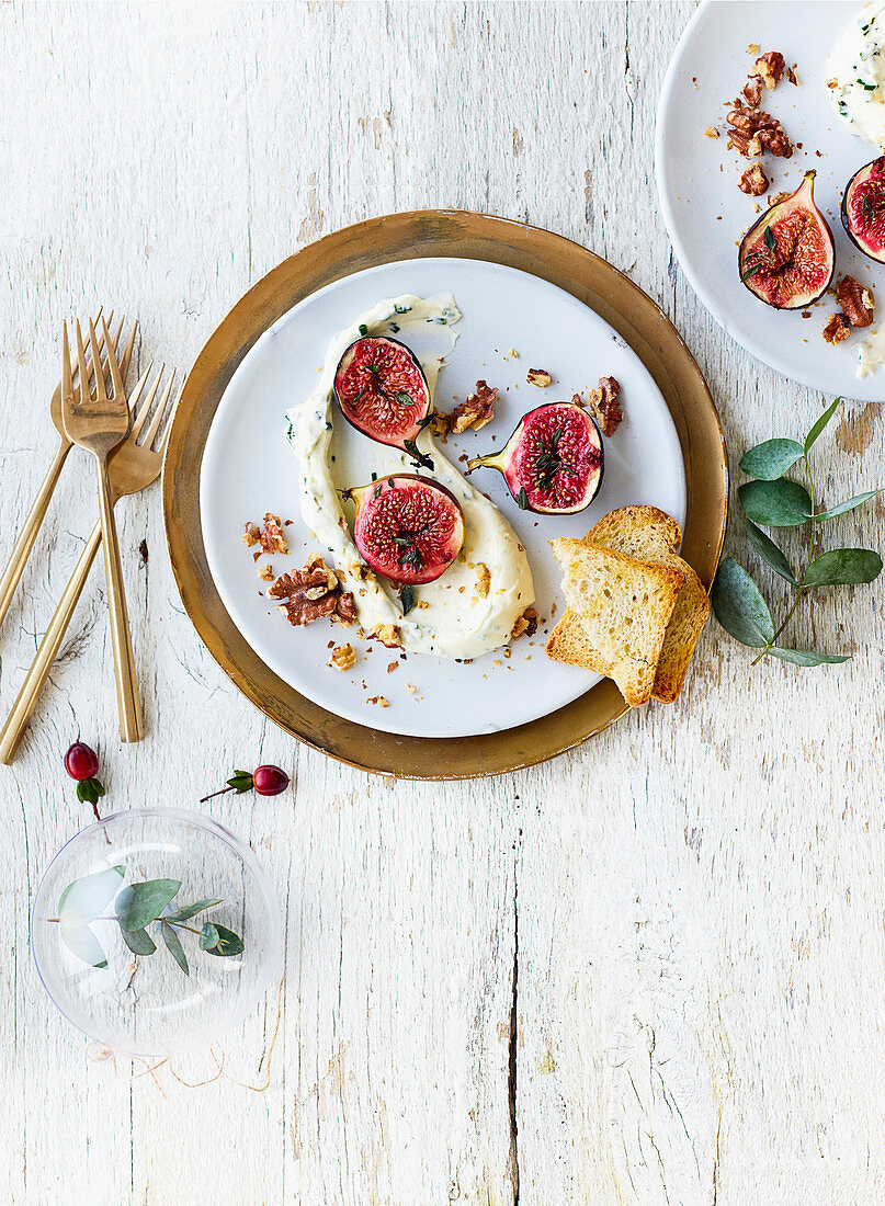 Whipped goat's cheese with baked figs