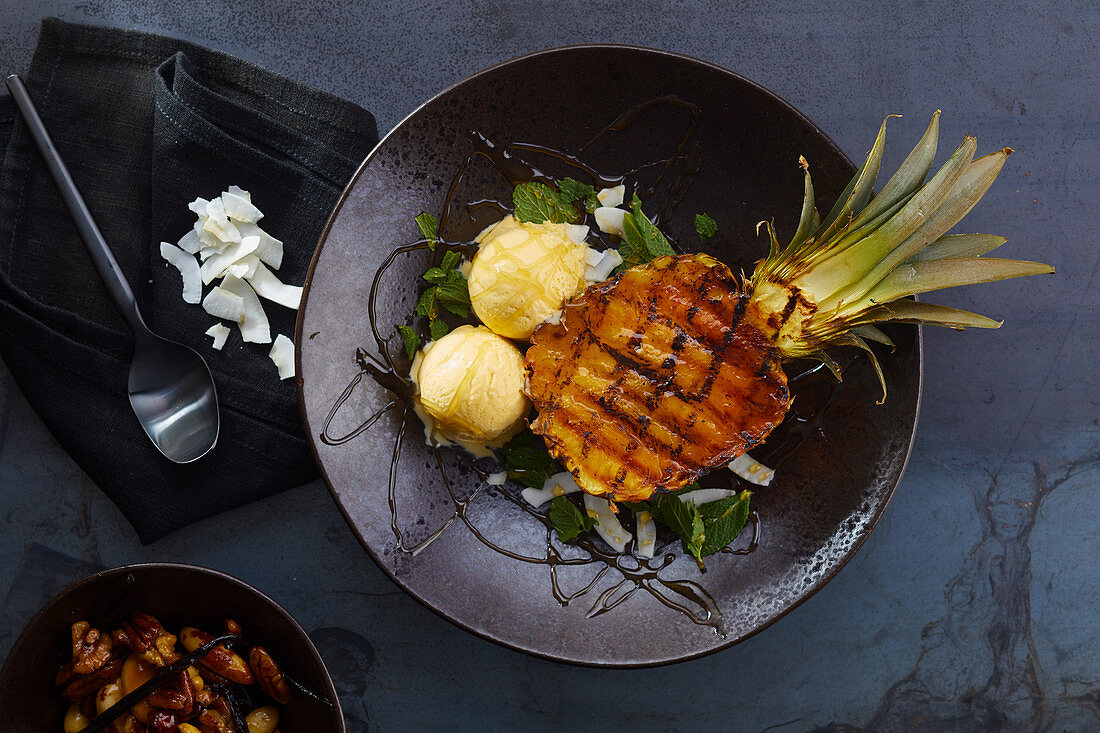 Grilled pineapple with vanilla ice cream