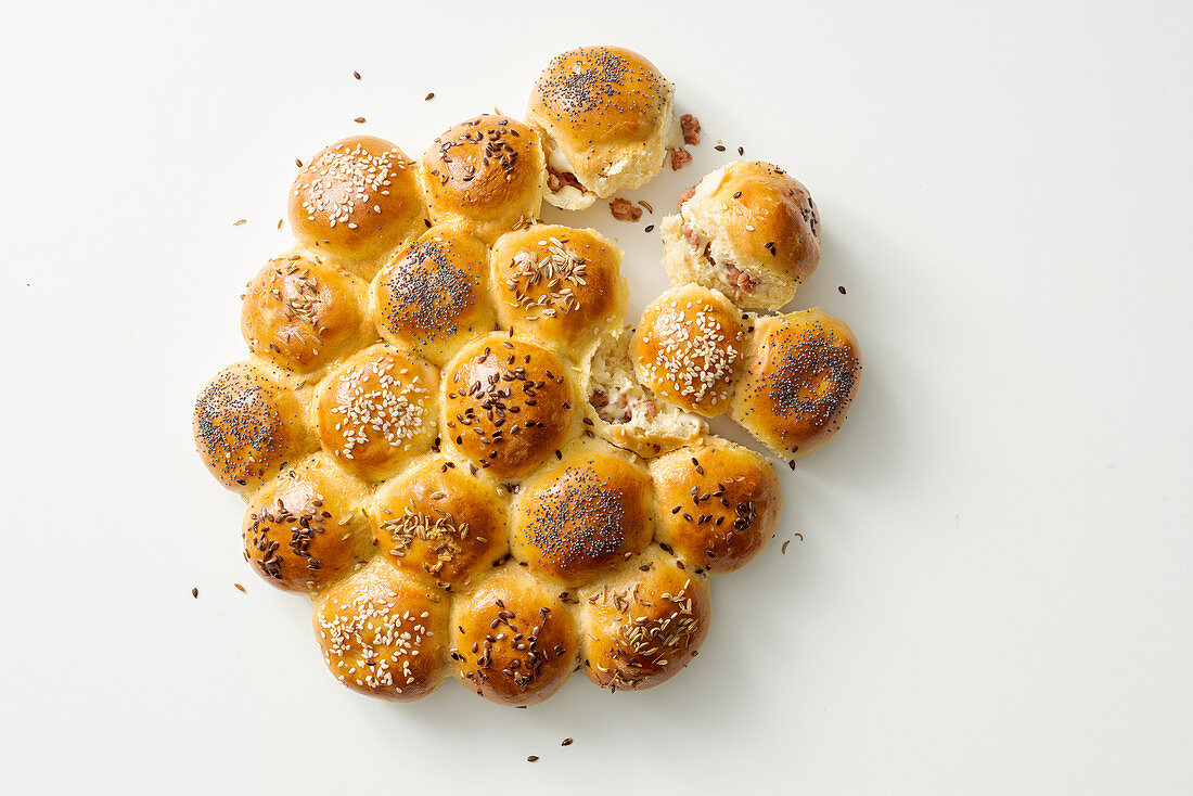 Hearty rolls with sausage meat and cheese