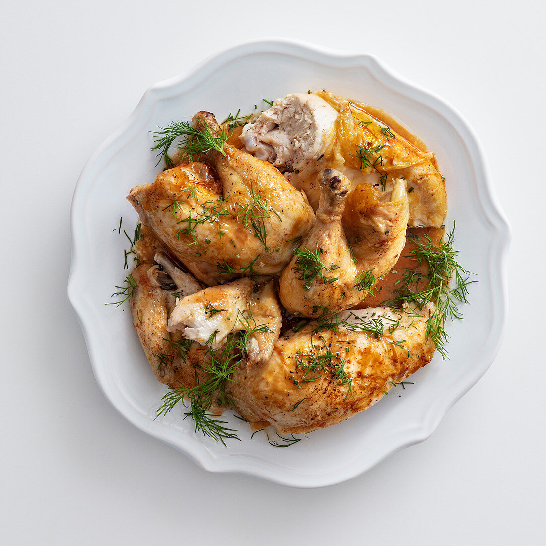 Chicken with bacon, rosemary and dill
