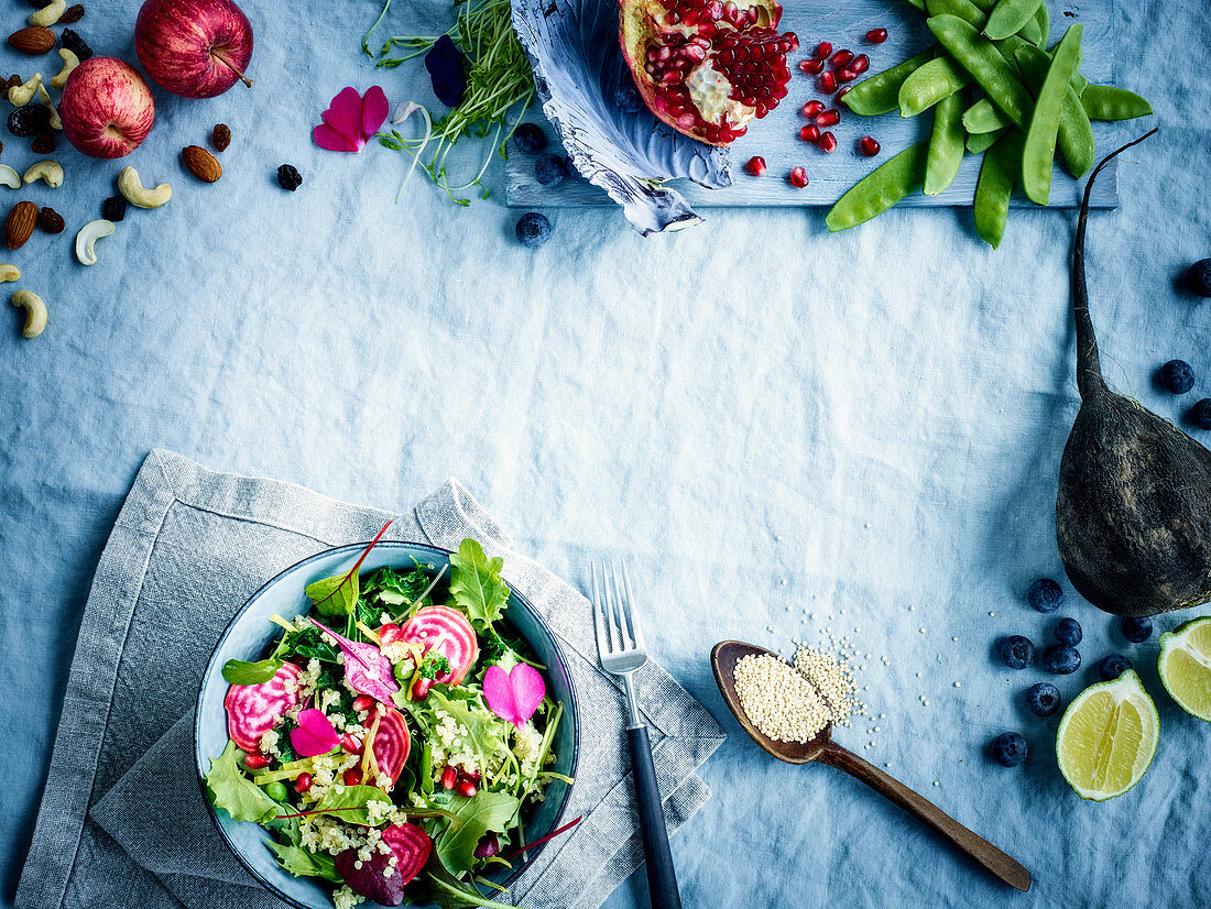 Superfood salad with beetroot and pomegranate