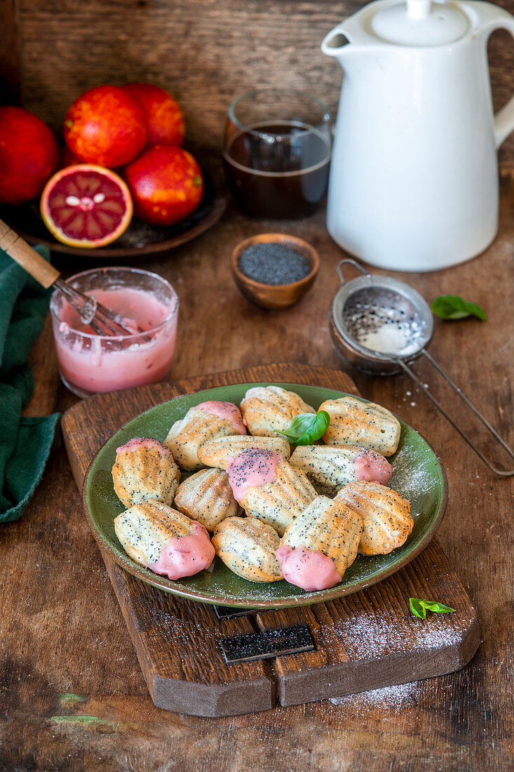 Madeleines with poppy seeds