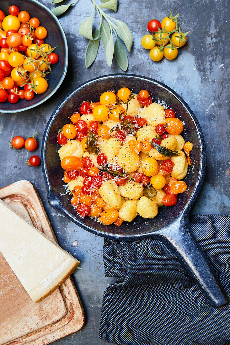 Gnocchi with wild tomatoes