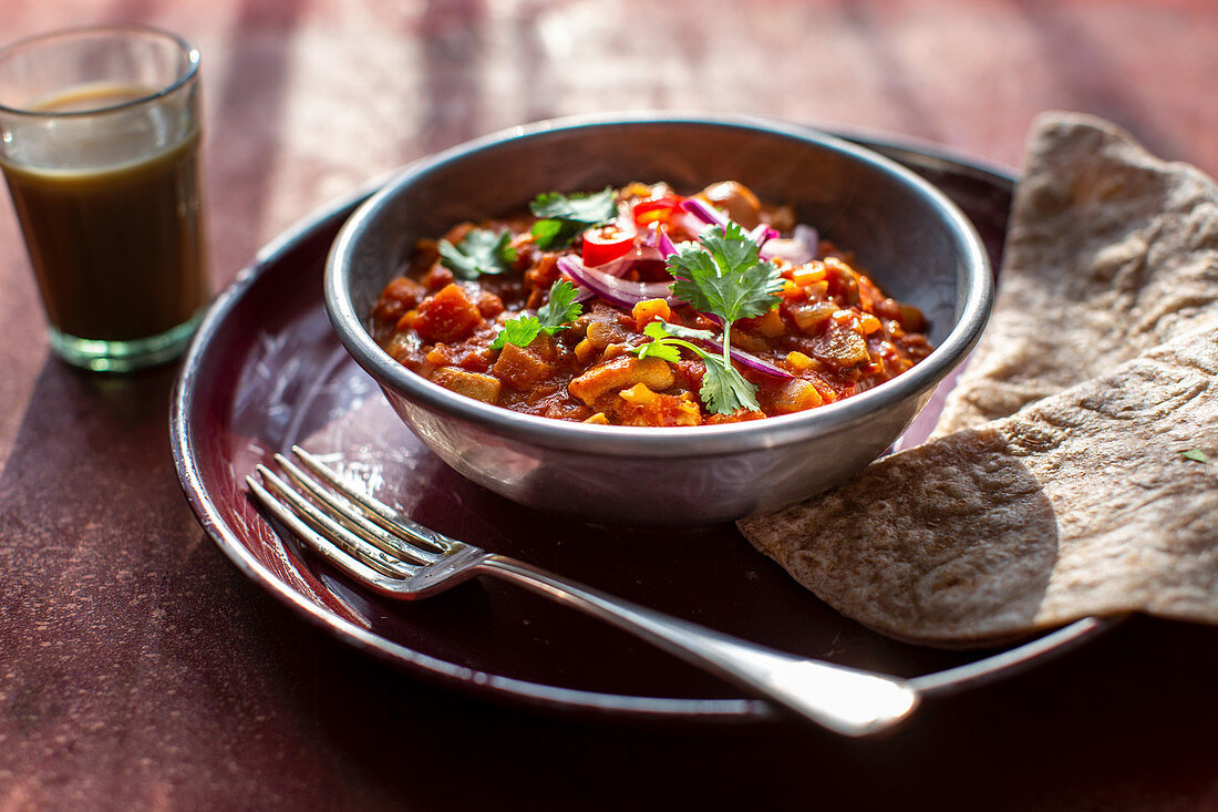 Indisches Hühnercurry mit Chapati