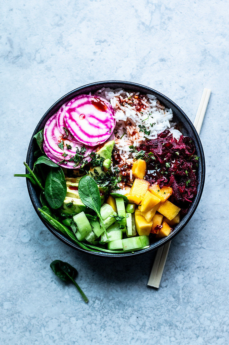 Super bowl with mango, avocado and beetroot
