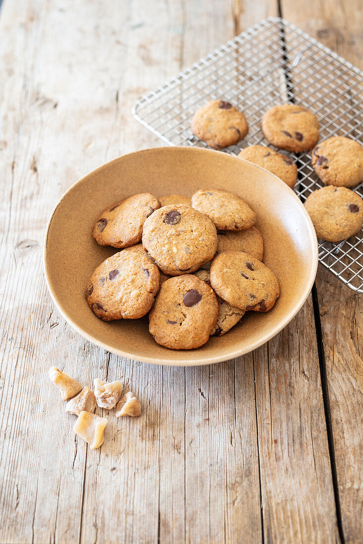 Gluten-free cookies made from green banana flour, candied ginger and chocolate drops