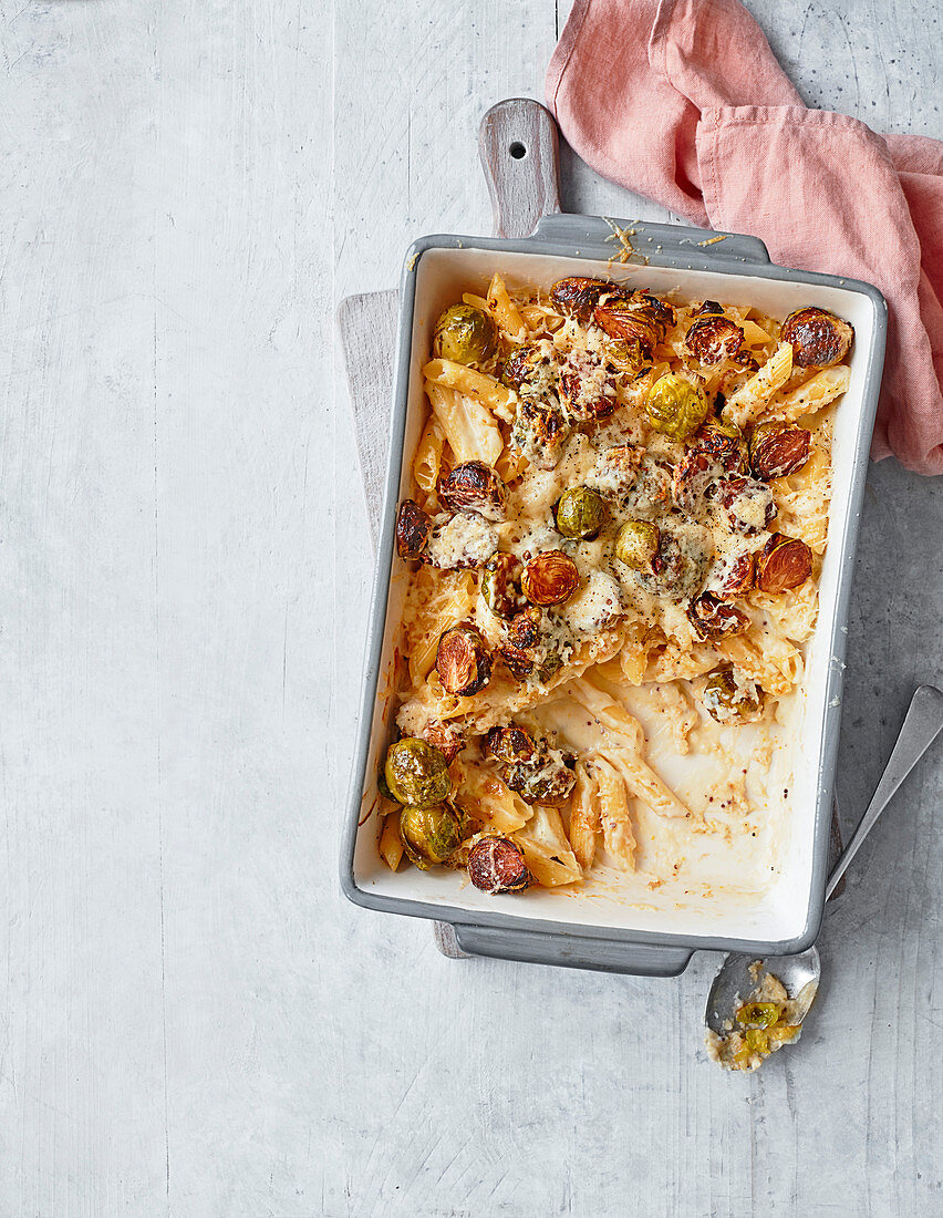 Cheesy vegeterian sprout bake
