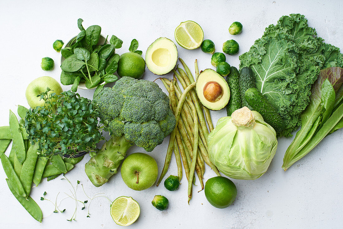 Green vegetables and fruits