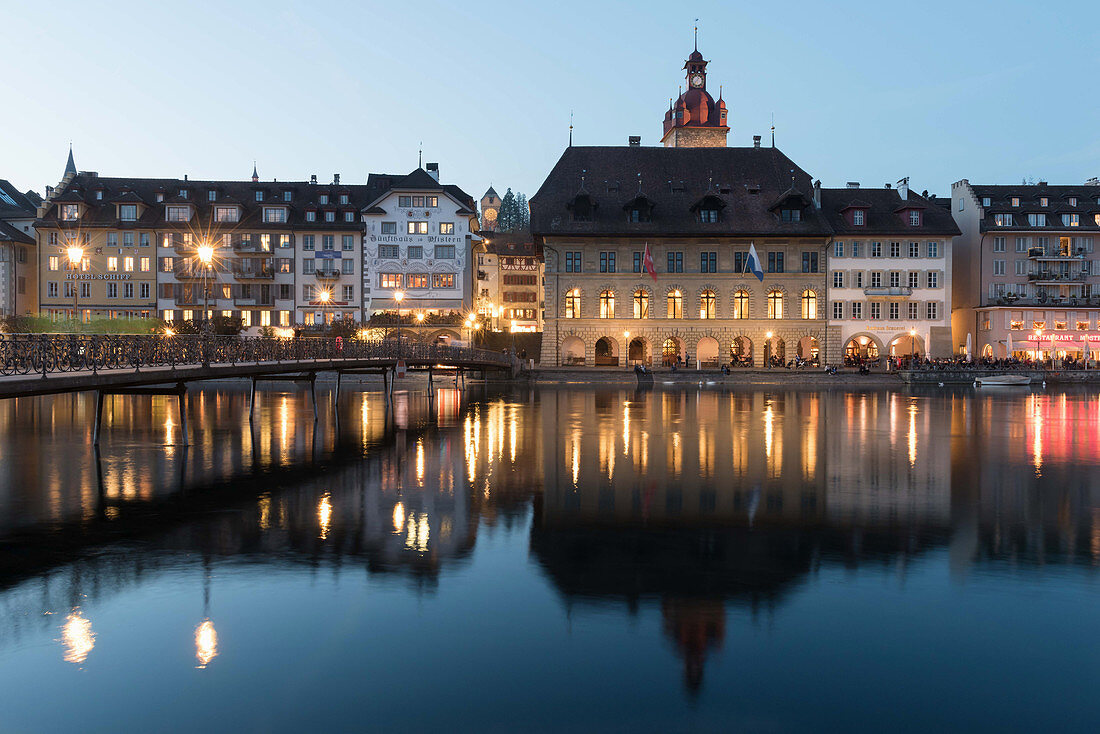 Das Rathaus und das Am-Rhyn-Haus, Luzern, Kanton Luzern, Schweiz