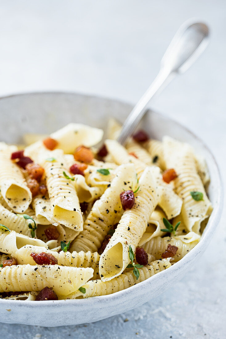 Garganelli with bacon and thyme