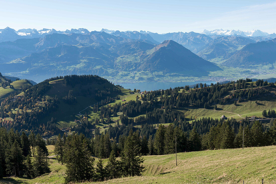 Bergpanorama, Luzern, Schweiz