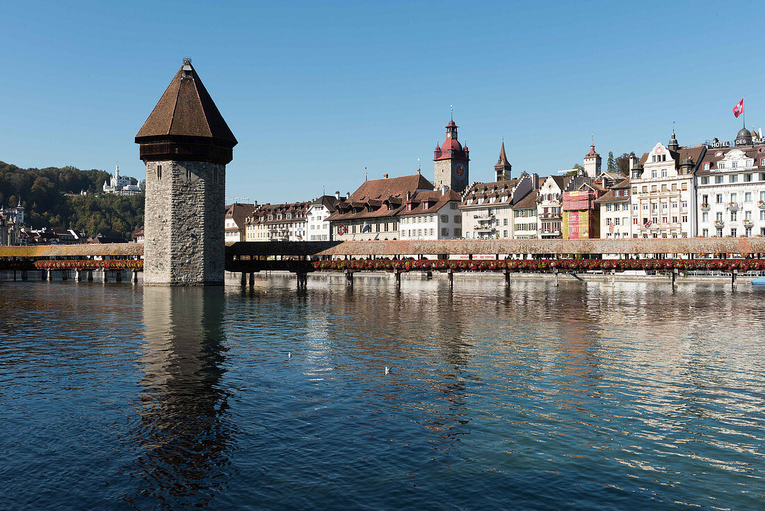 Wasserturm, und Kapellbrücke, Luzern, Kanton Luzern, Schweiz