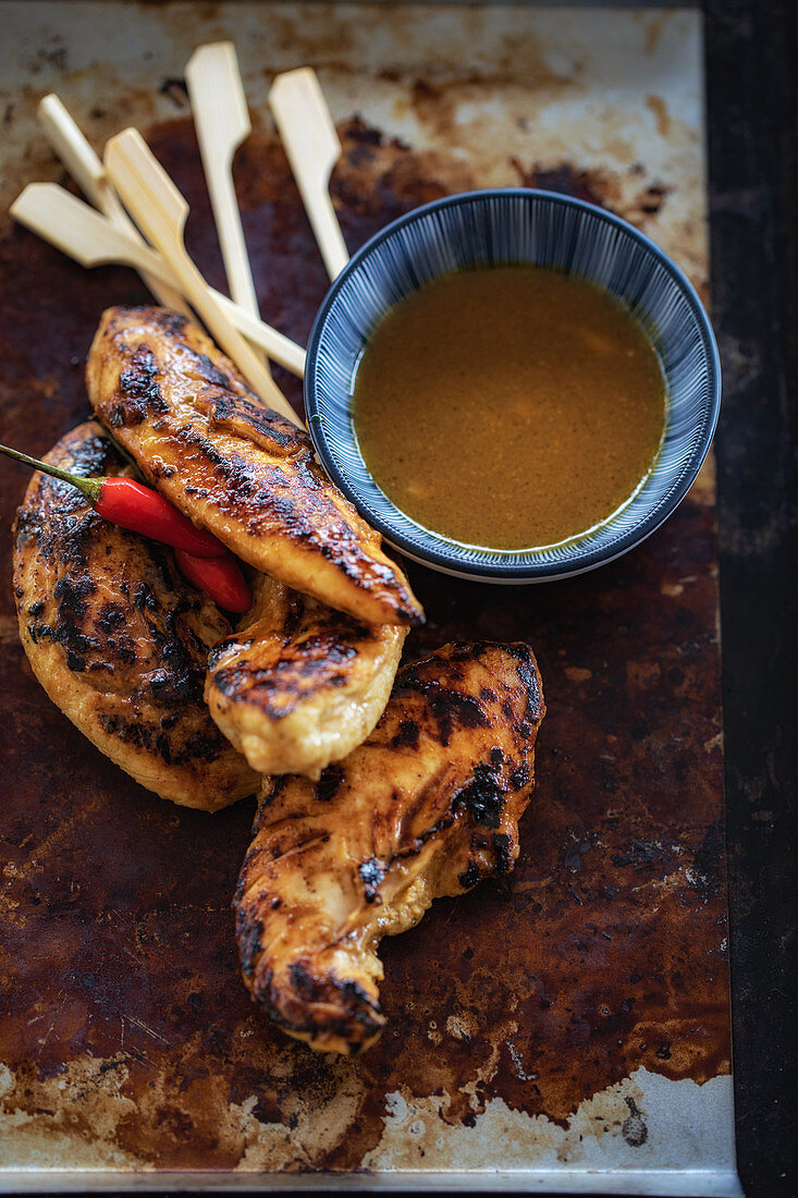 Chicken fillets with a dip