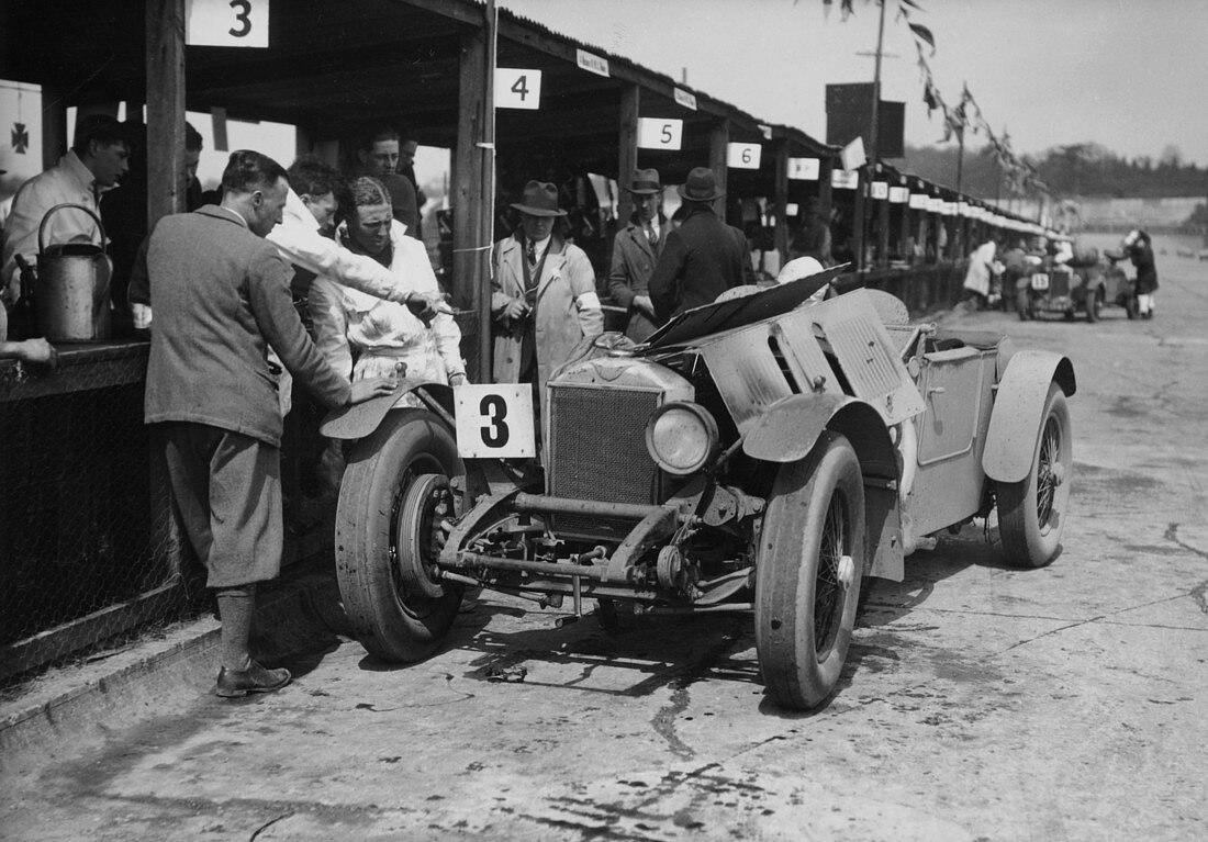 Dudley Froy with the 4.5 litre Invicta S type, 1931