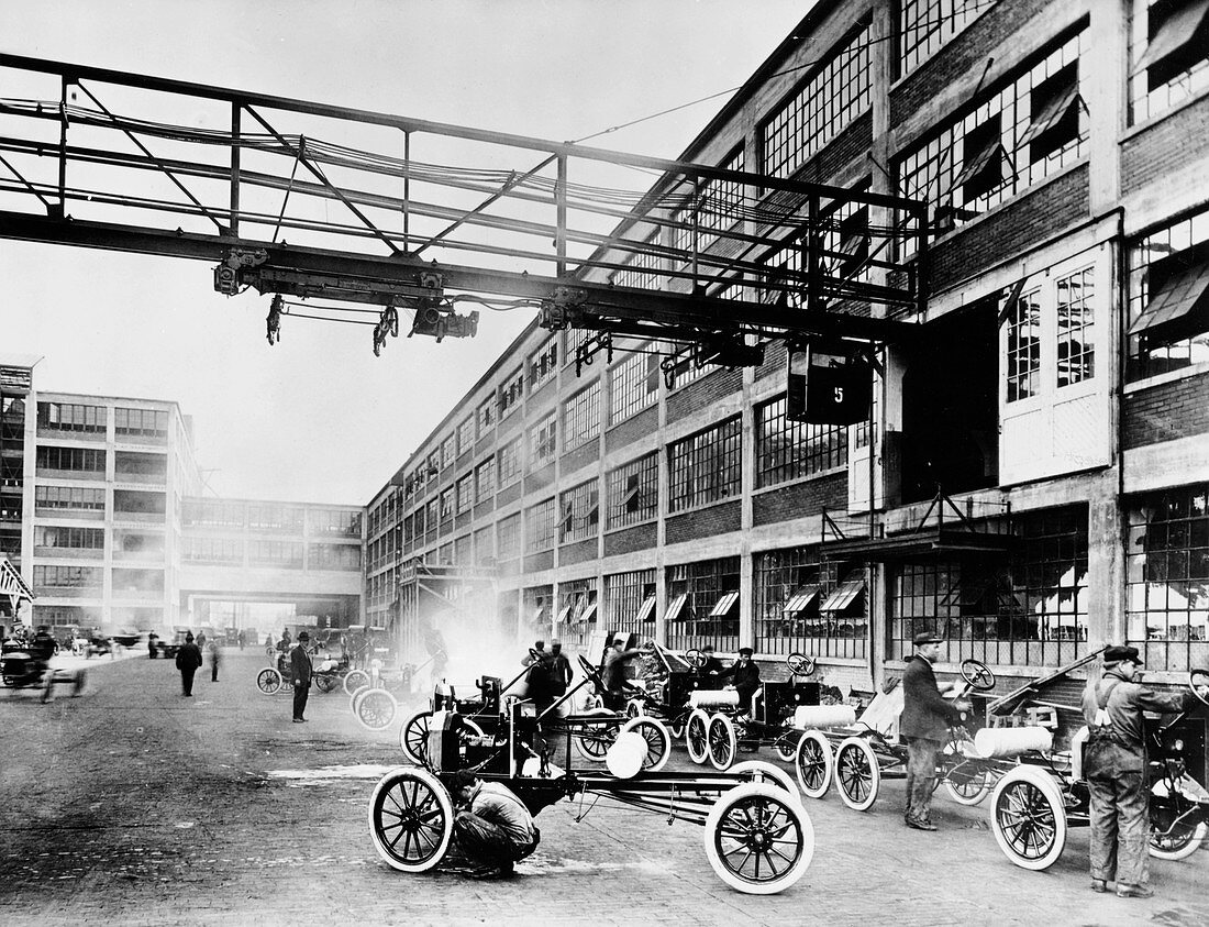 The exterior of the Model T factory, 1914