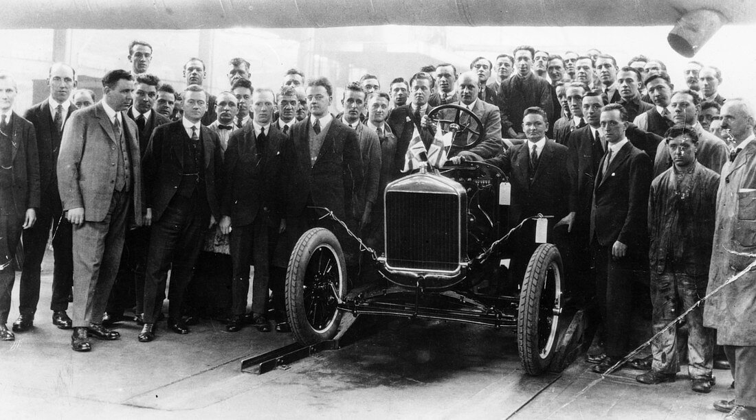 250, 000th Model T Ford produced at Manchester, 1925