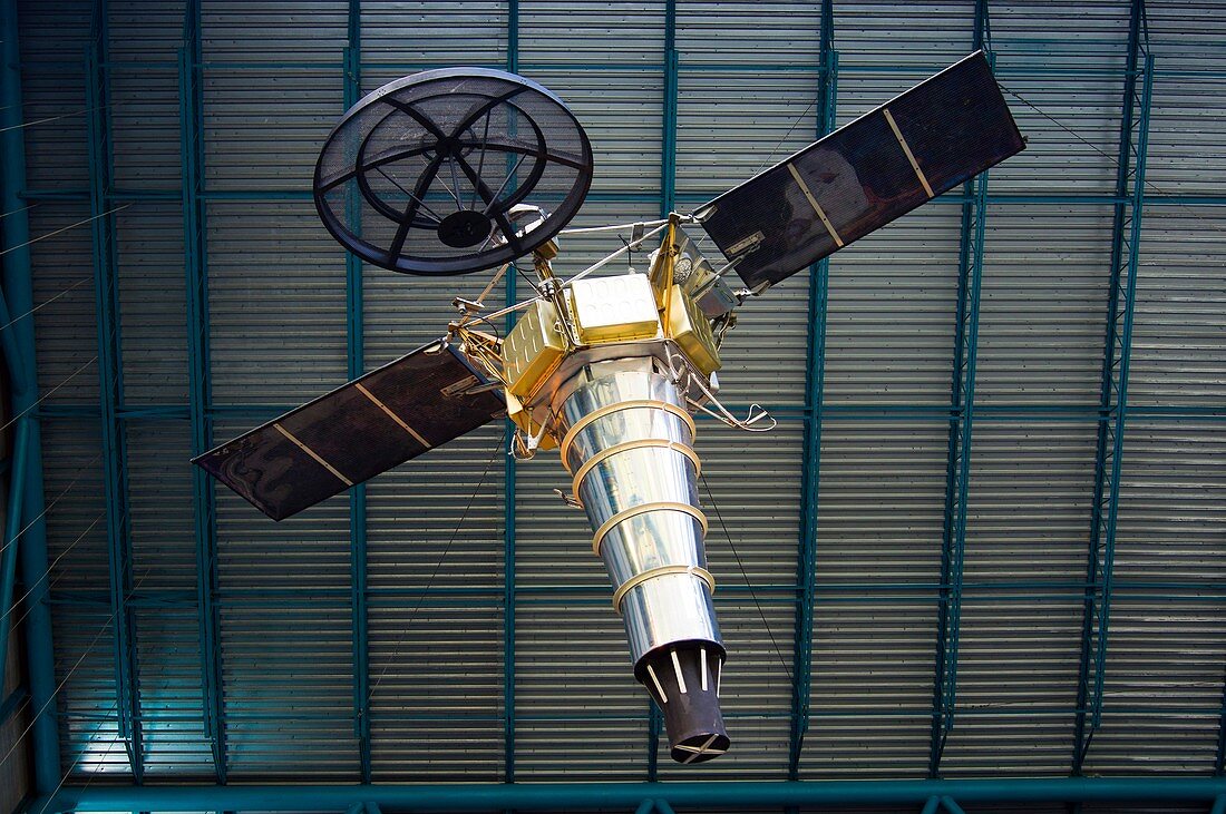 Ranger spacecraft mock-up at KSC.