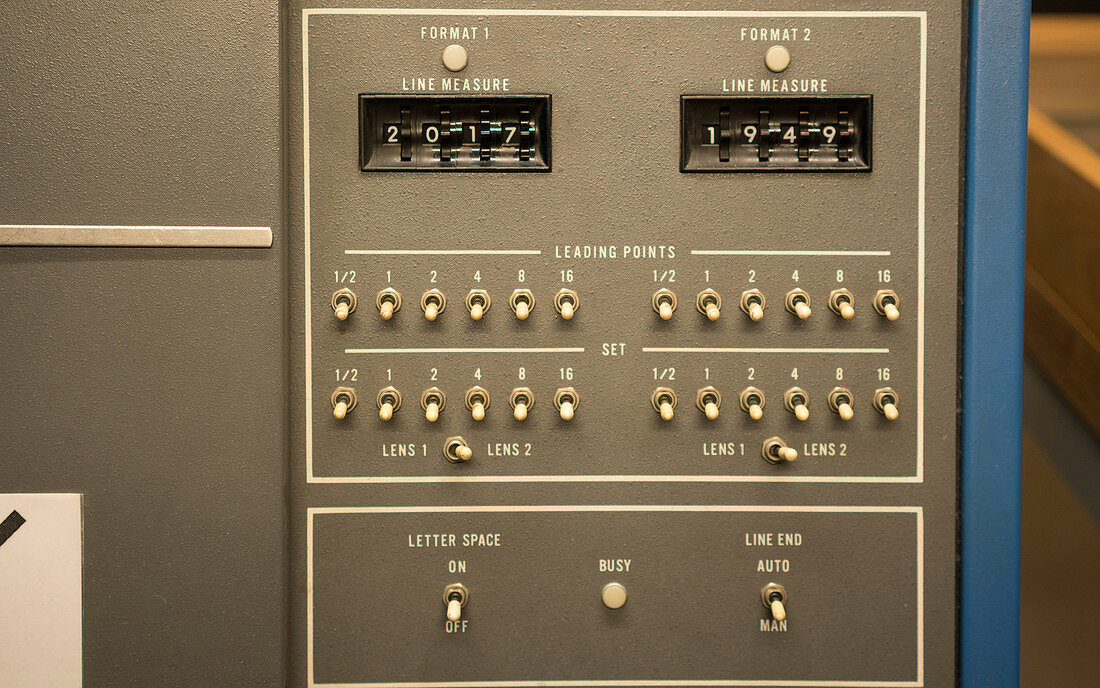 Vintage computer controls