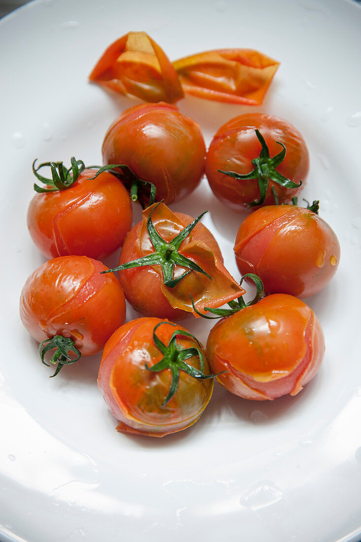 Tomaten mit aufgeplatzter Schale