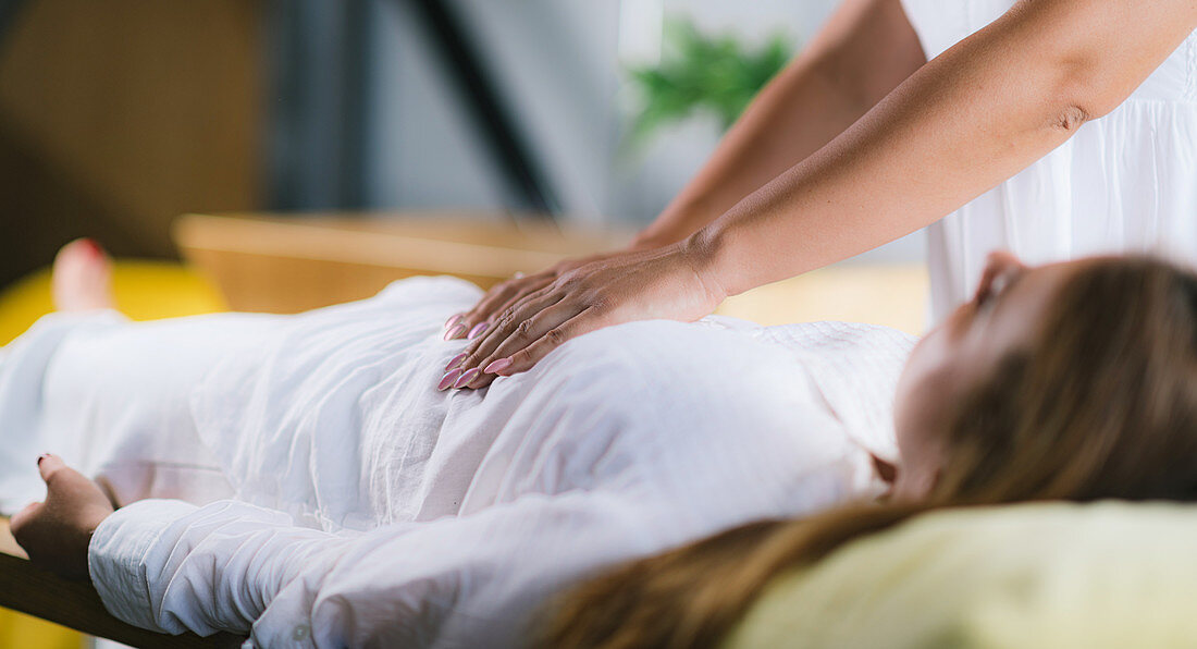 Reiki healing treatment