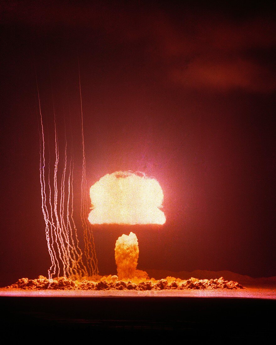 Upshot-Knothole 'Climax' atom bomb test,1953