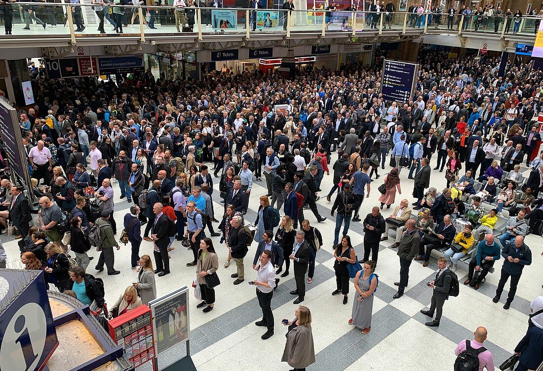 People waiting in Liverpool Street Station