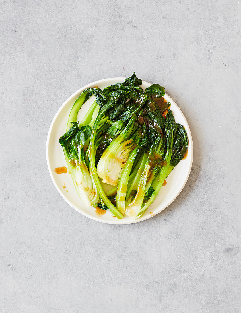 Gekochter Pak Choi mit Austernsauce (China)