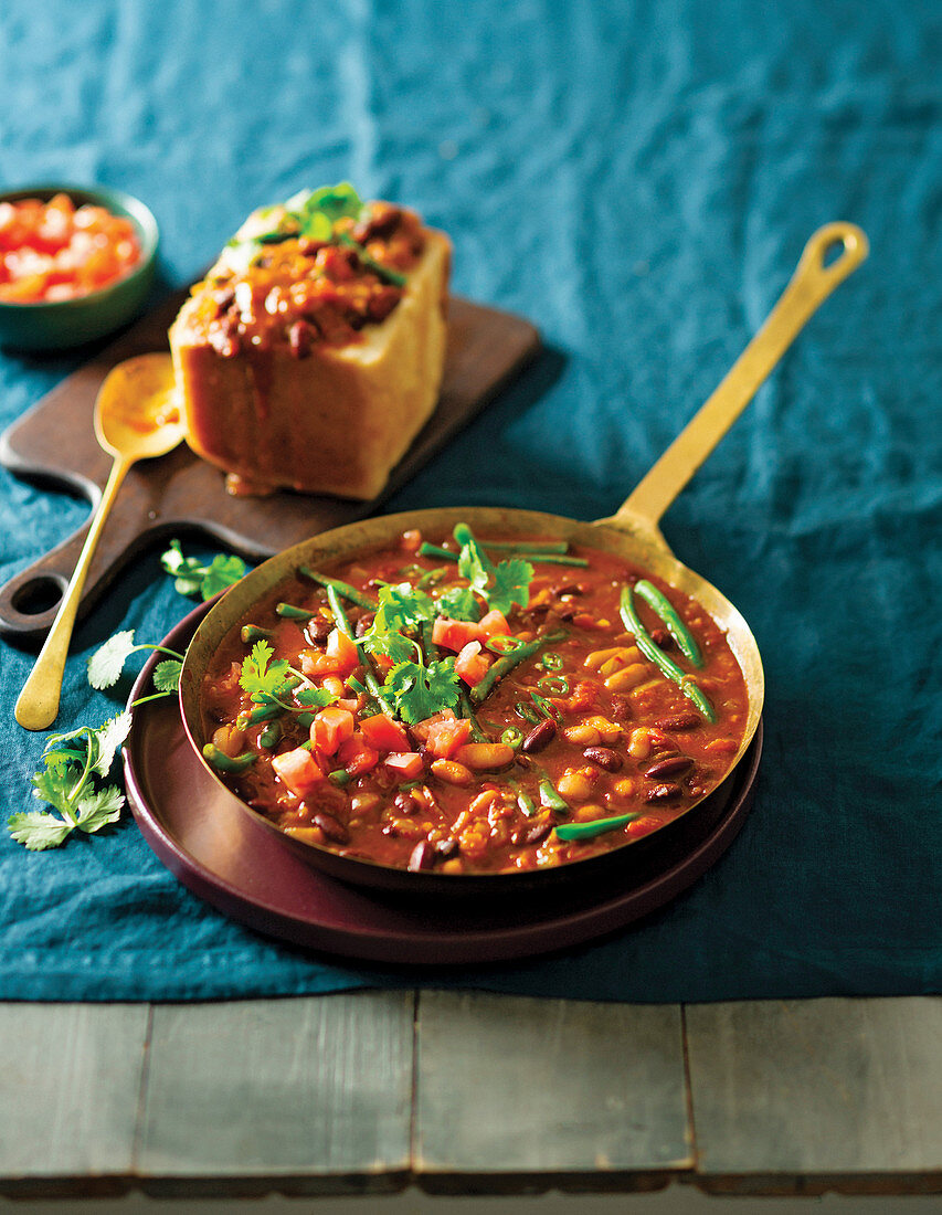 Bean curry bunny chow