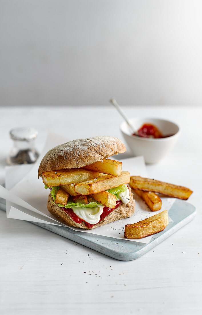 Chip Butty (Sandwich mit Pommes Frites, England)