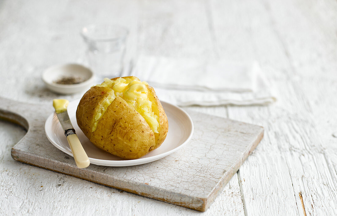 Salzkartoffel mit Butter