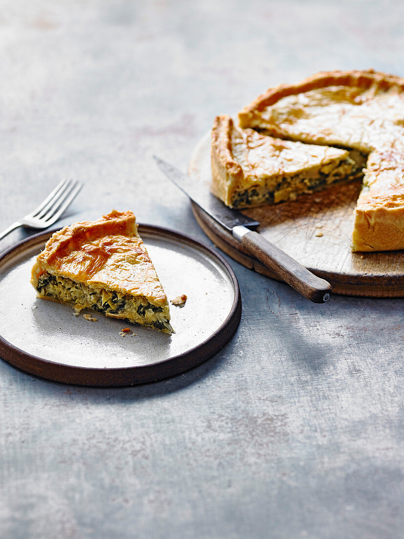 Artichoke, spinach and cheese pie