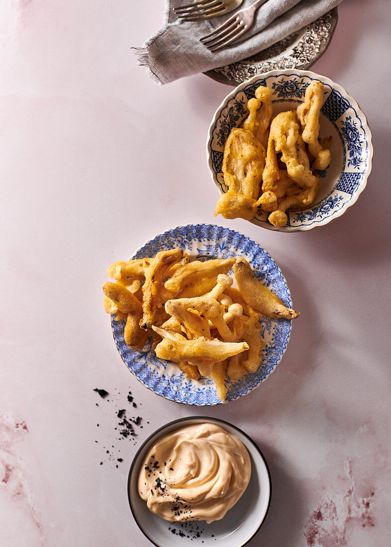 Shiitake-Tempura mit Trüffelmayonnaise