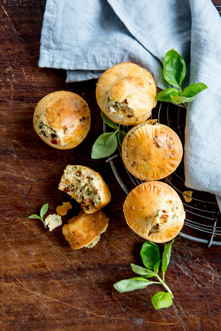 Savoury muffins